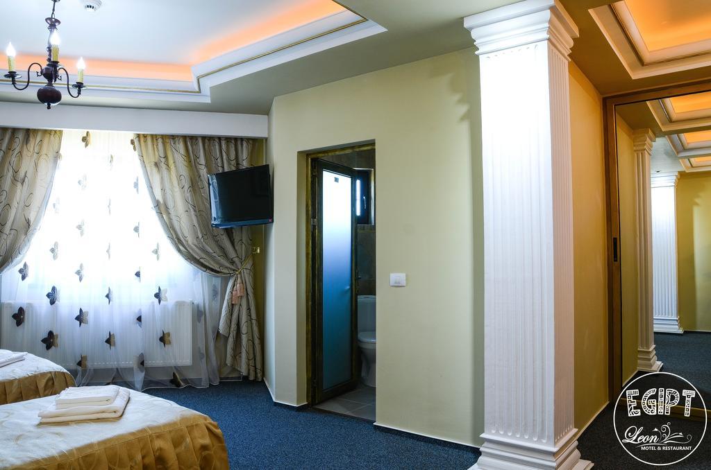 Motel - Restaurant Leon Бакэу Номер фото