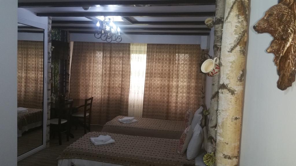 Motel - Restaurant Leon Бакэу Экстерьер фото